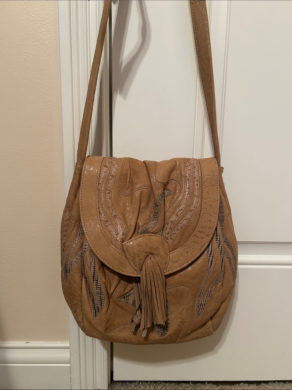 Viva California Tan Leather Tassel Crossbody Bag